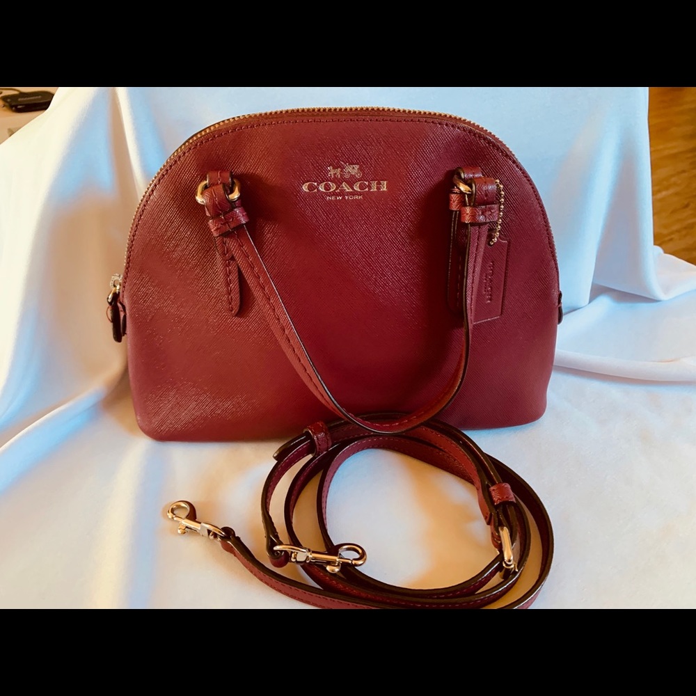❌SOLD❌Authentic Coach crossbody bag